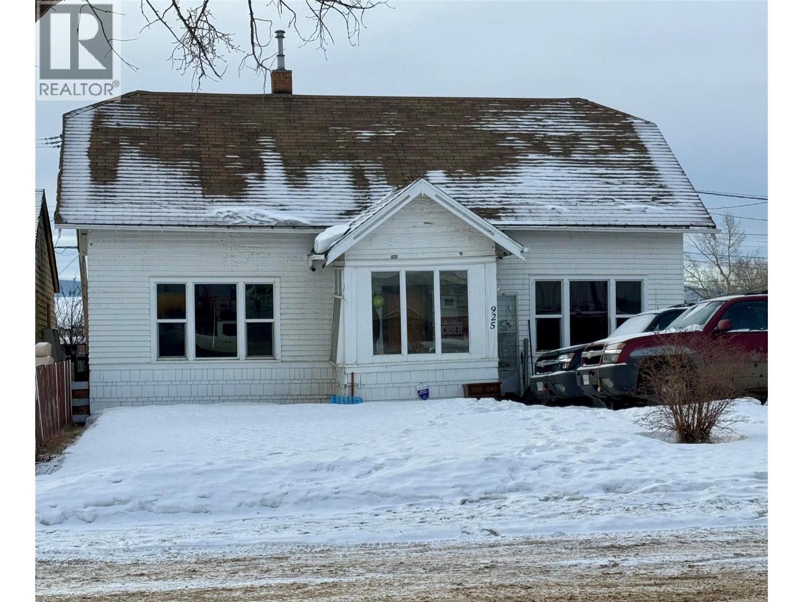 925 105 Avenue, Dawson Creek