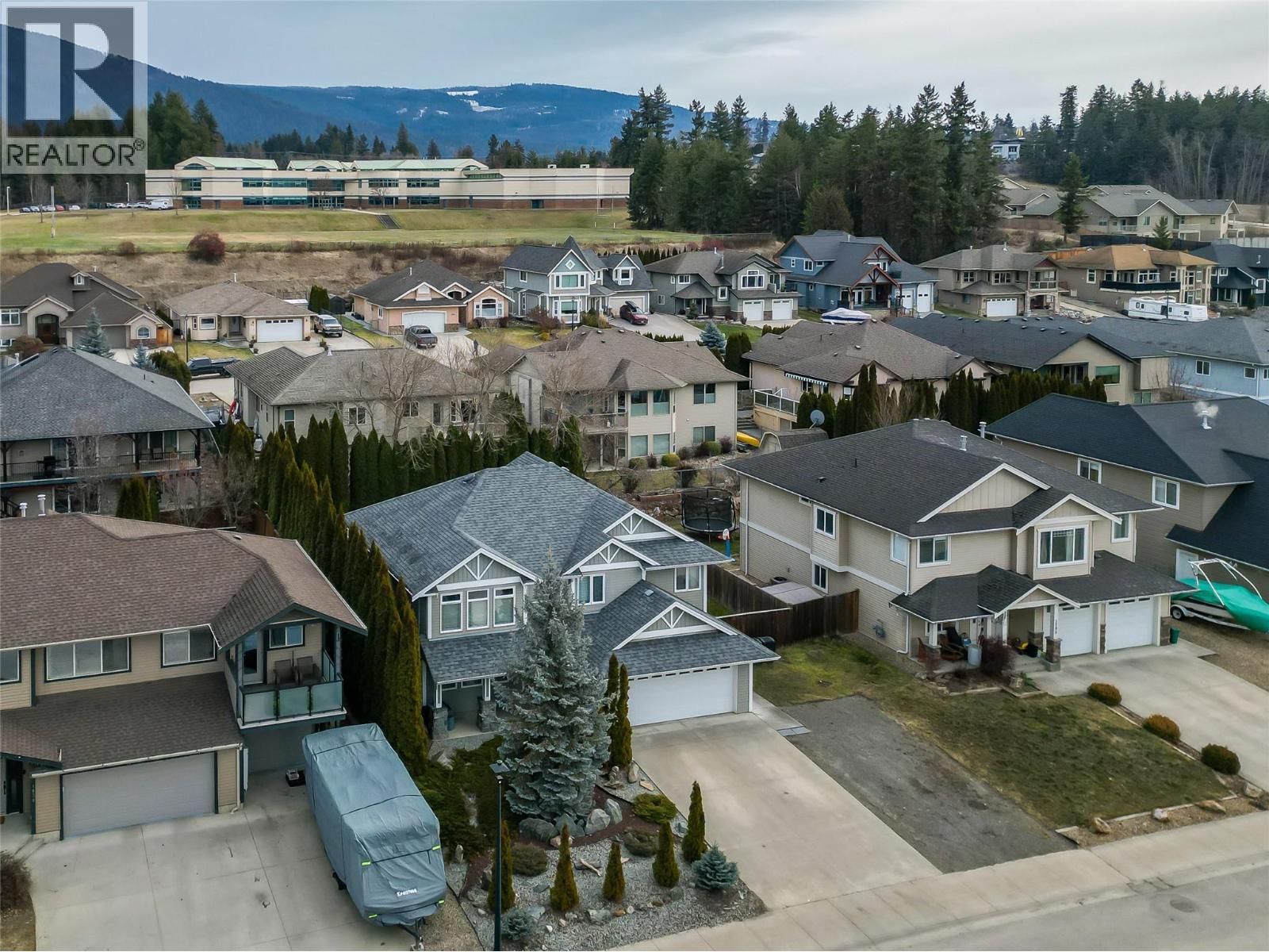 1810 23 Street NE, Salmon Arm