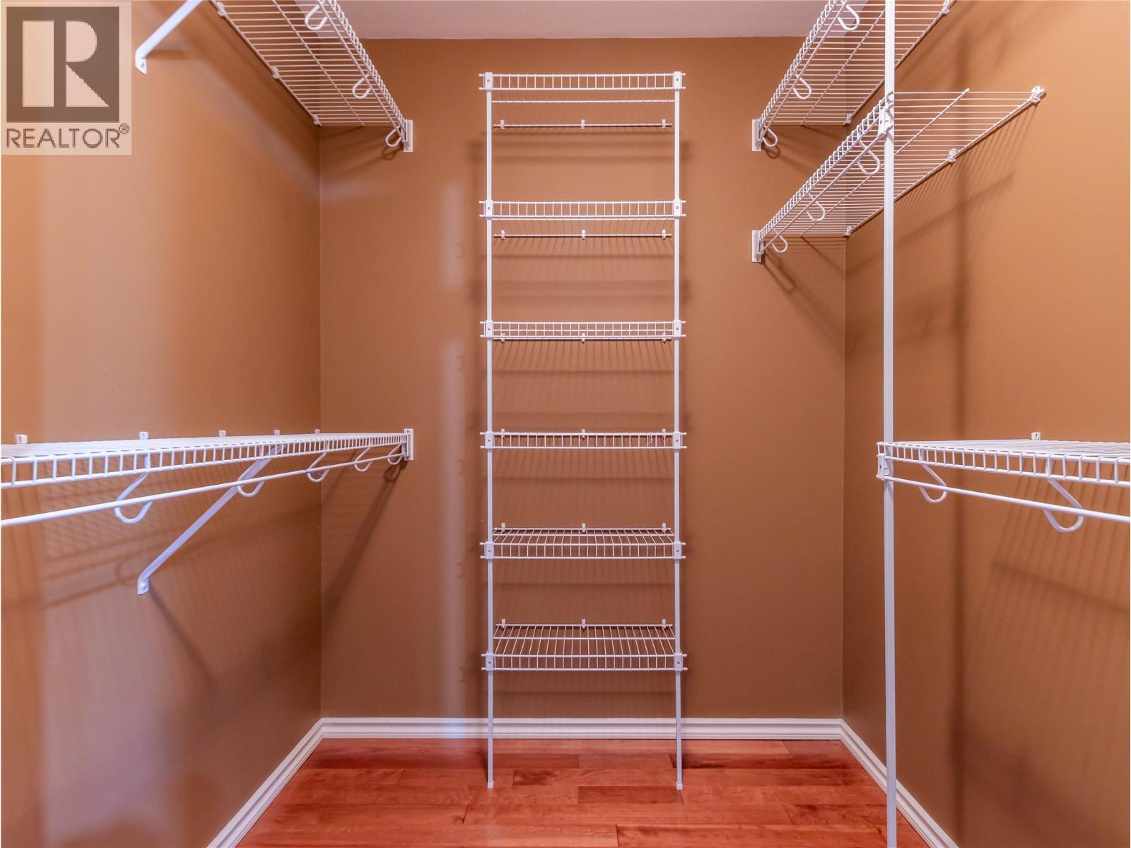 1810 23 Street NE, Salmon Arm