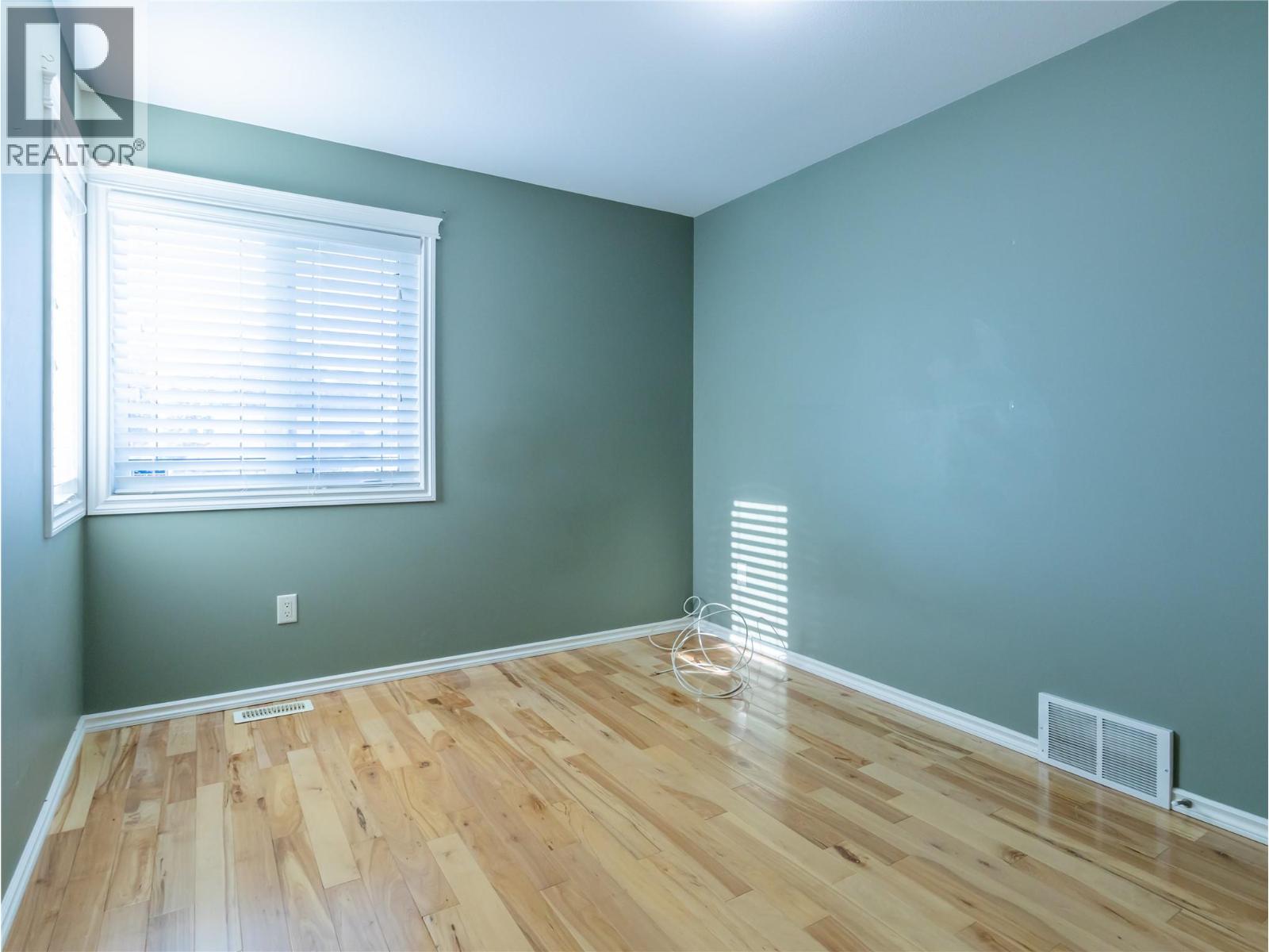 1810 23 Street NE, Salmon Arm