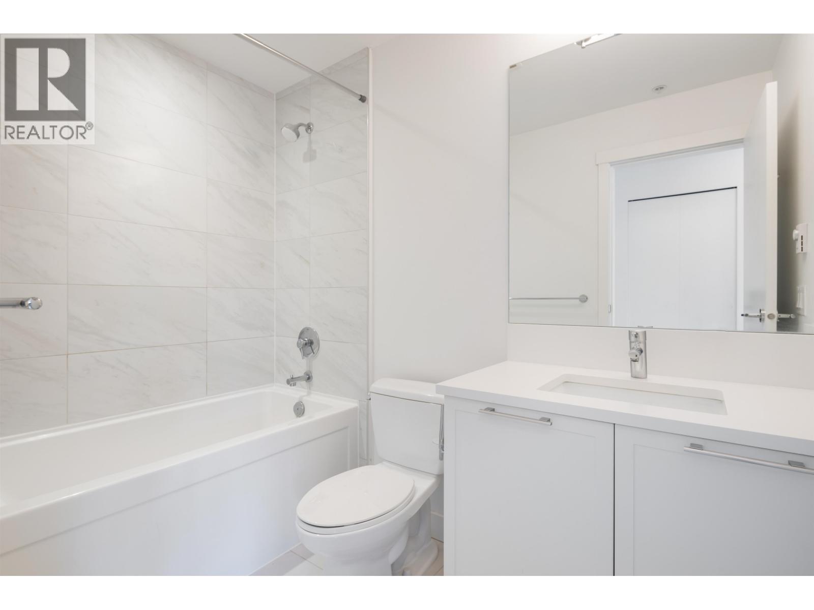 407 2382 ATKINS AVENUE, Port Coquitlam