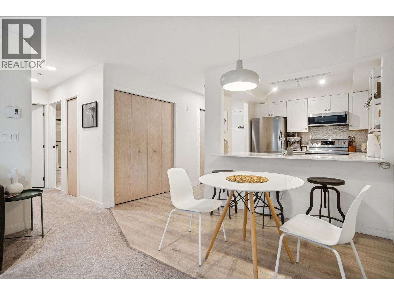 103 1515 E 6TH AVENUE, Vancouver