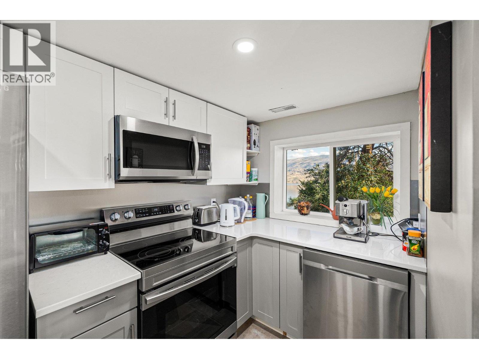  5821 Atkinson Crescent, Peachland