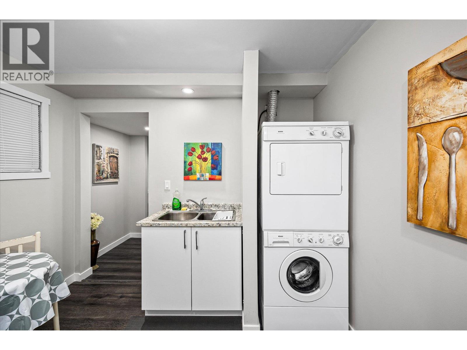  5821 Atkinson Crescent, Peachland