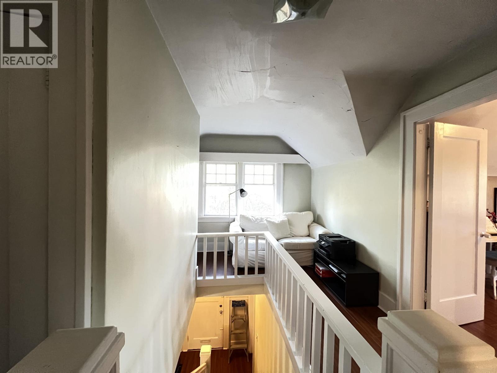 2080 W 33RD AVENUE, Vancouver