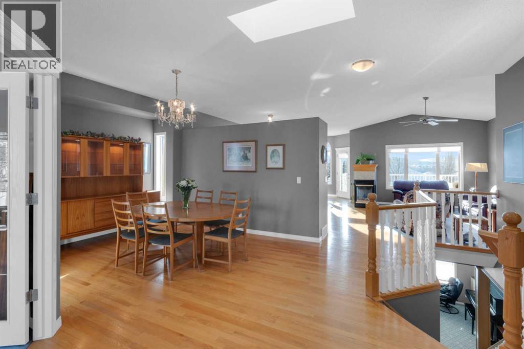 Single Family House Bungalow for Sale in  Scimitar Heath NW Scenic Acres Calgary 