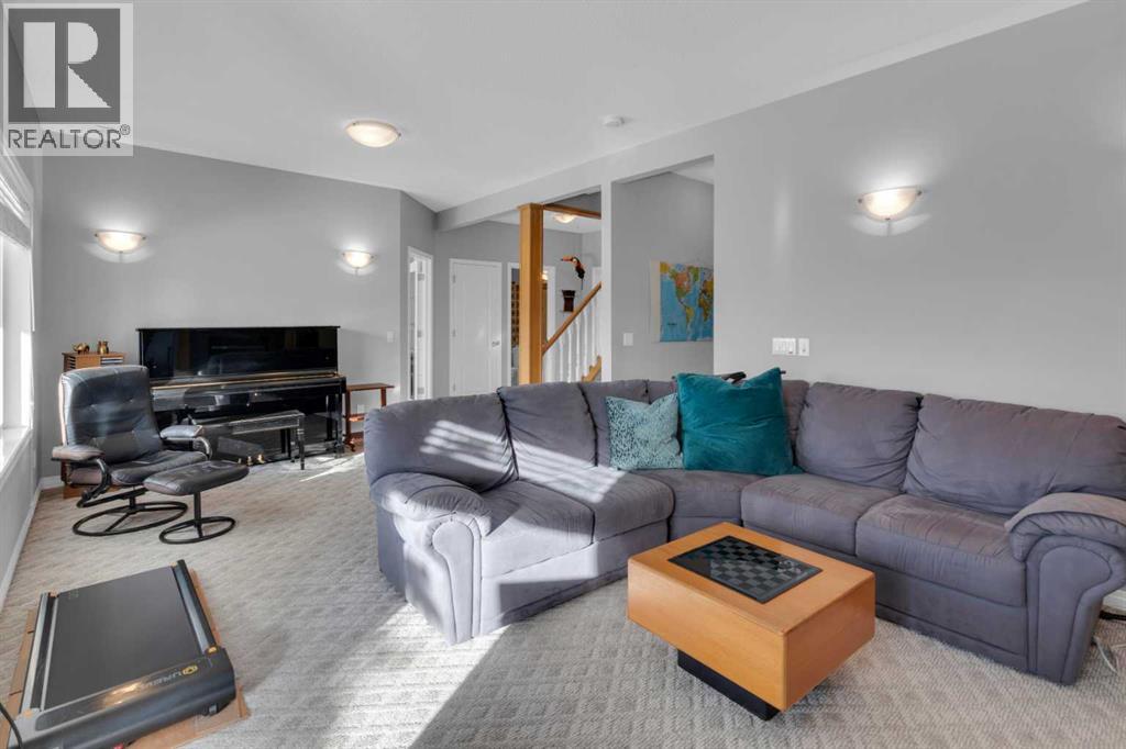 Single Family House Bungalow for Sale in  Scimitar Heath NW Scenic Acres Calgary 