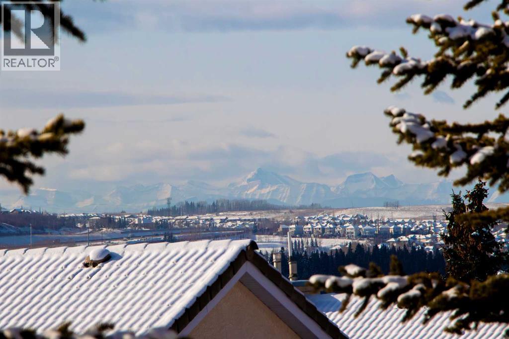 Single Family House Bungalow for Sale in  Scimitar Heath NW Scenic Acres Calgary 