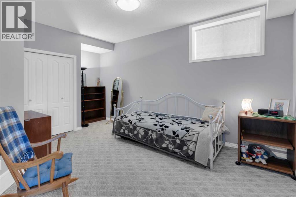 Single Family House Bungalow for Sale in  Scimitar Heath NW Scenic Acres Calgary 