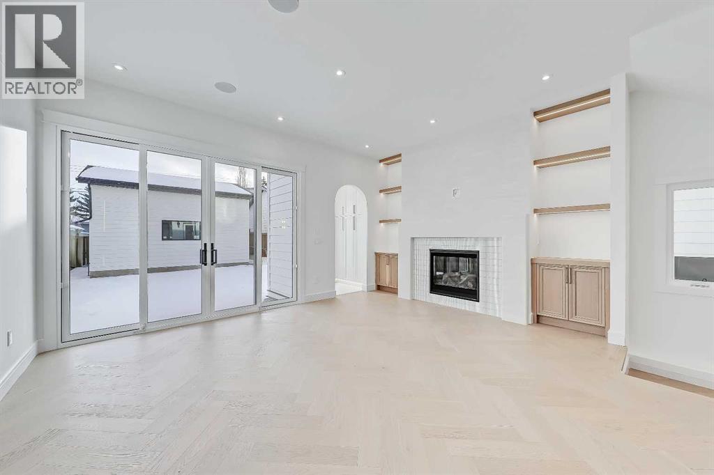 Single Family House for Sale in   Avenue SW Altadore Calgary 