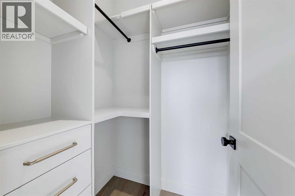 Single Family House for Sale in   Avenue SW Altadore Calgary 