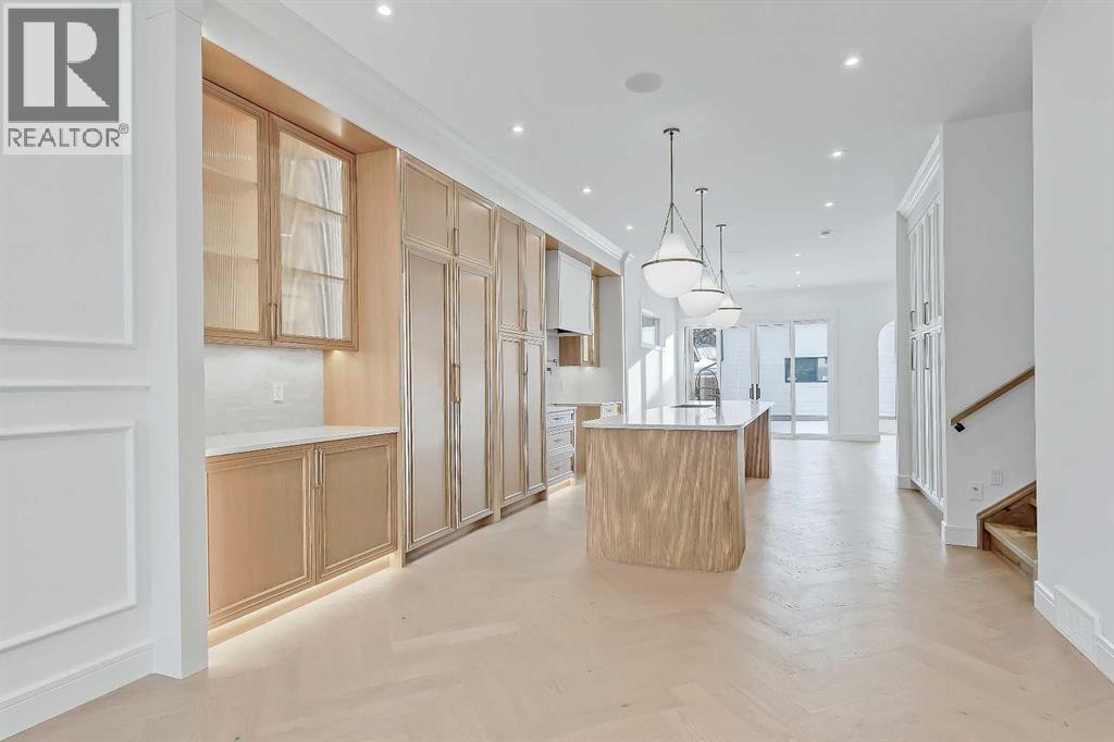 Single Family House for Sale in   Avenue SW Altadore Calgary 