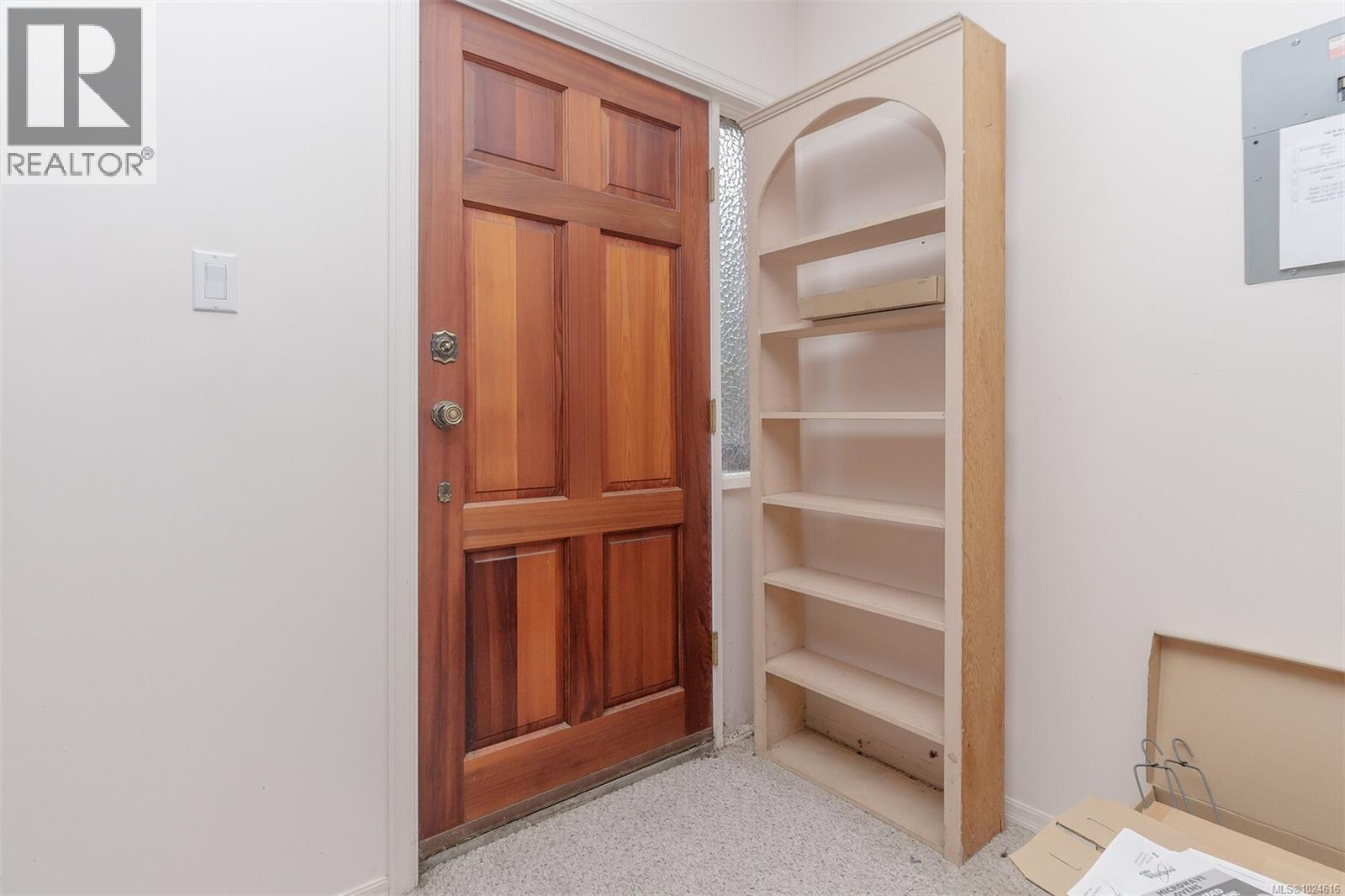 6613 Sooke Rd, Sooke