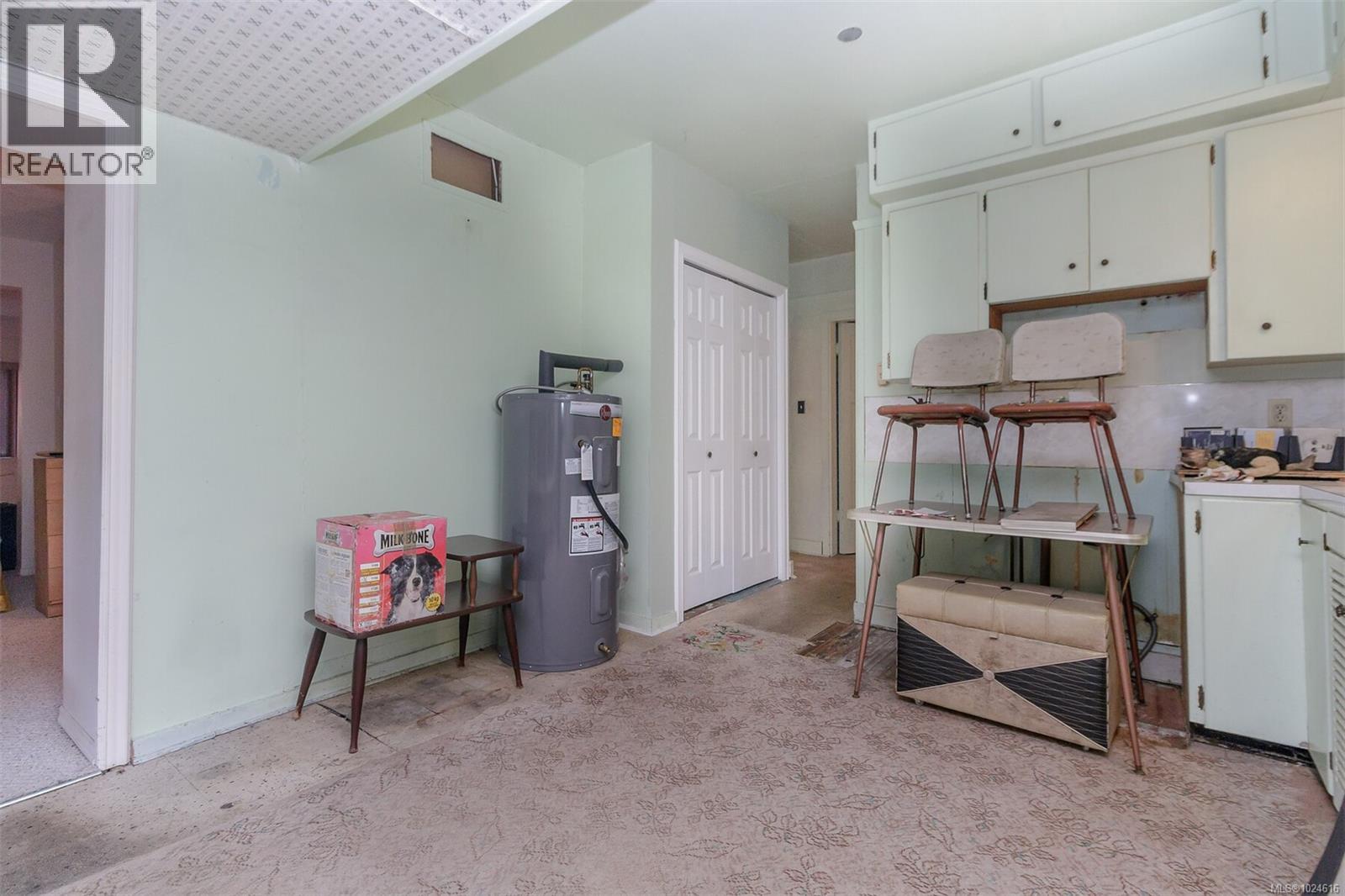 6613 Sooke Rd, Sooke