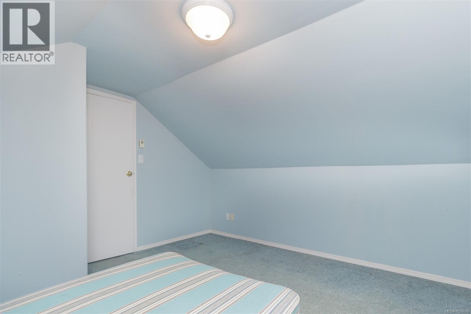 6613 Sooke Rd, Sooke