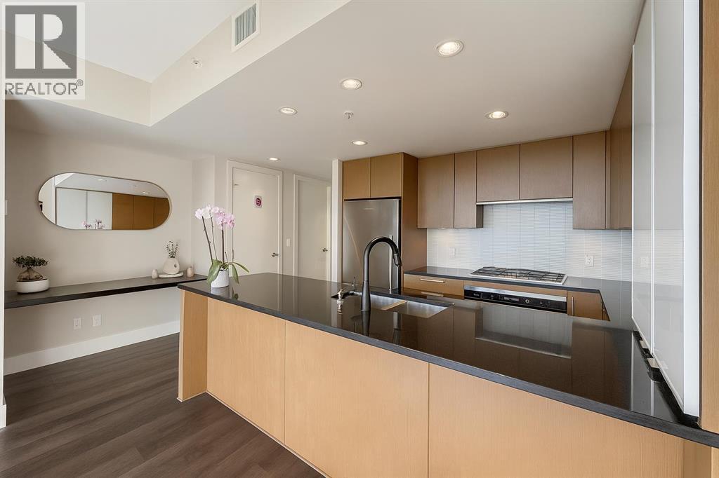 Single Family House for Sale in    Street SW Beltline Calgary 