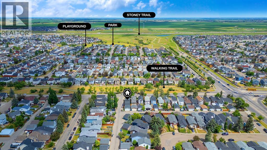 Single Family House 4 Level for Sale in   Street NE Taradale Calgary 