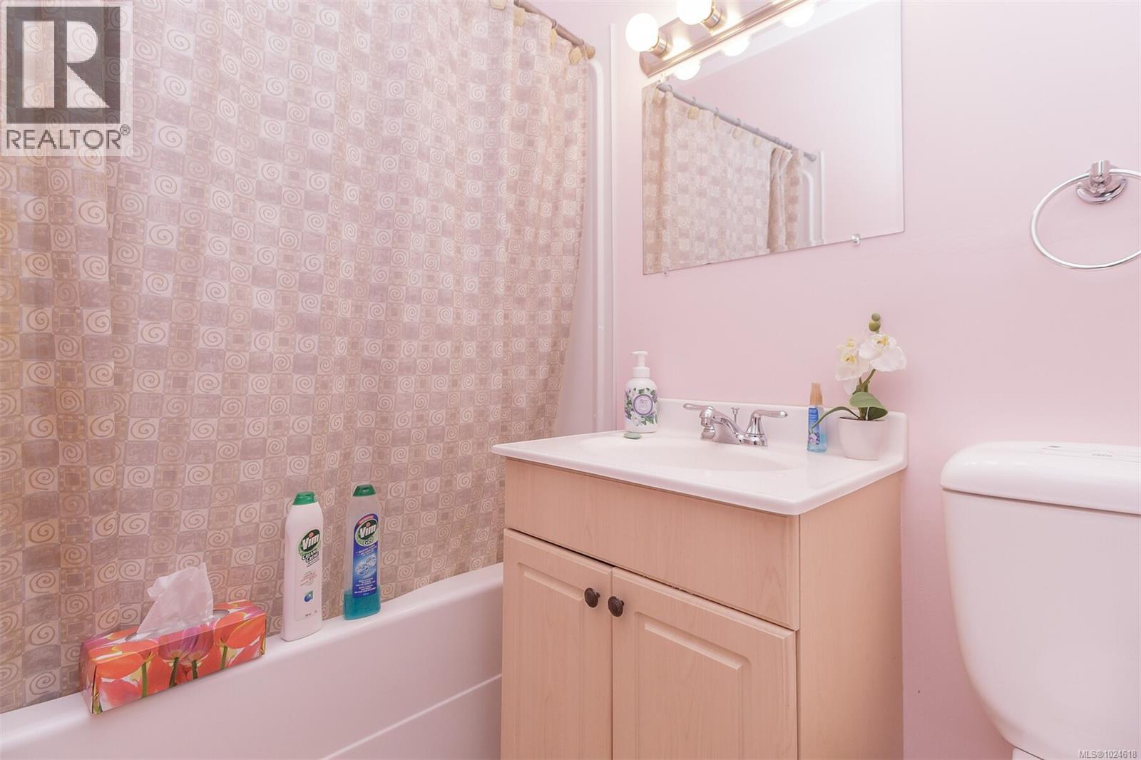 Lot 2 Sooke Rd, Sooke