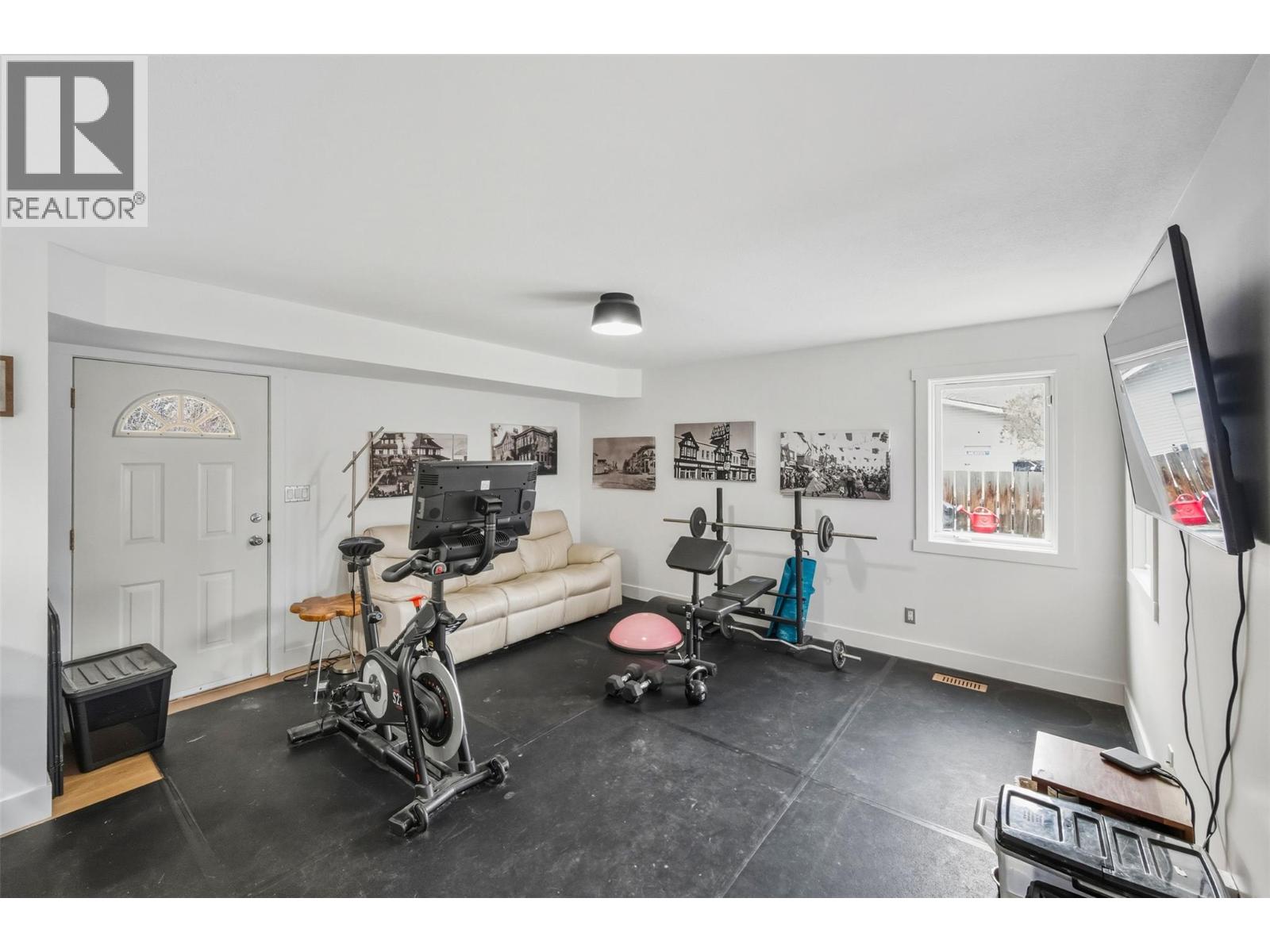 633 Pineview Drive, Kaleden