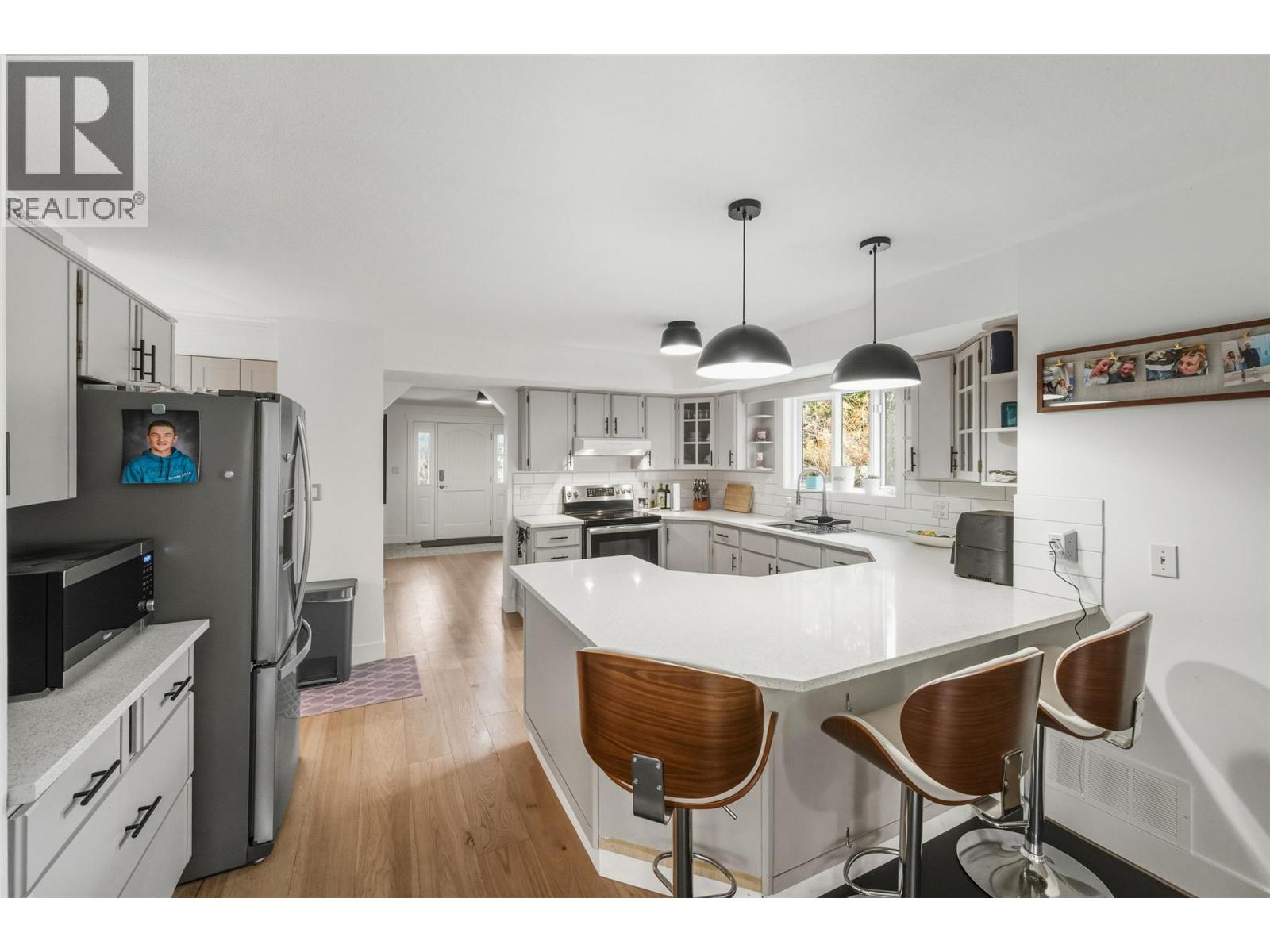 633 Pineview Drive, Kaleden