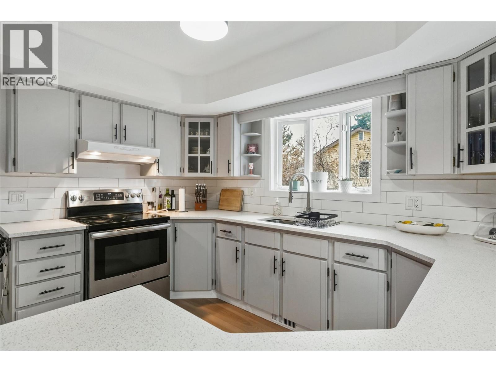 633 Pineview Drive, Kaleden