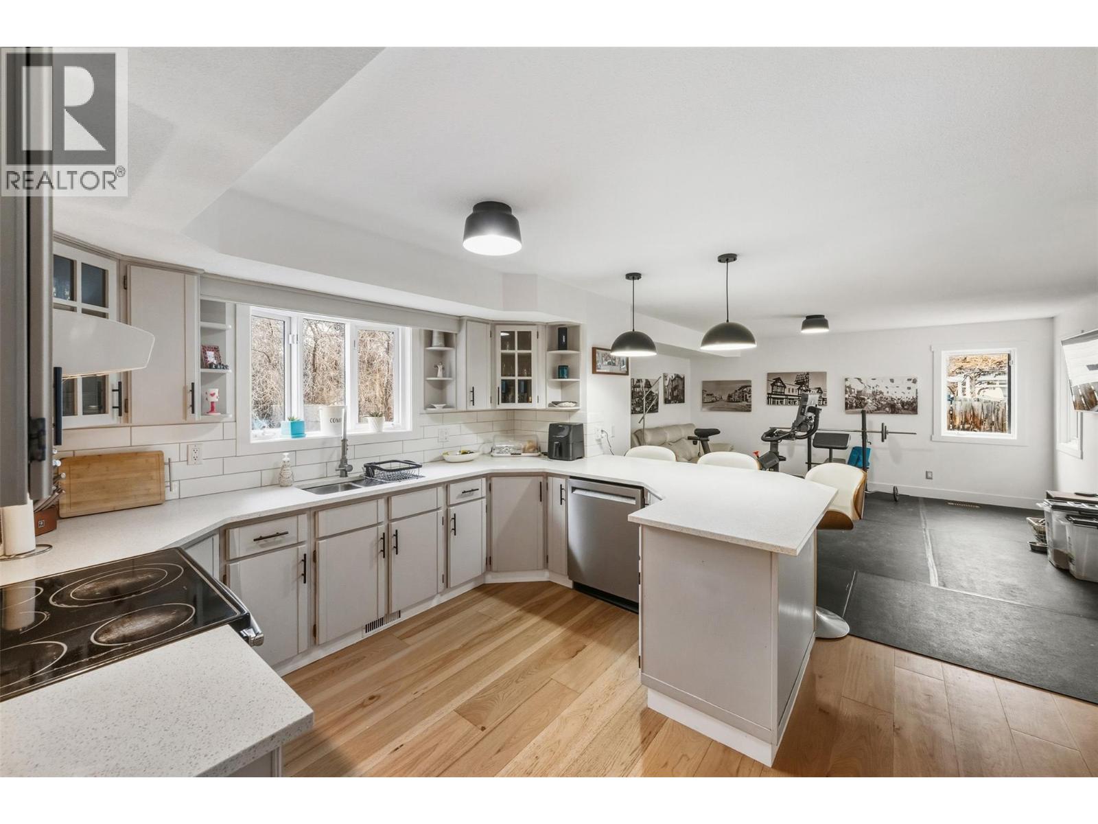 633 Pineview Drive, Kaleden