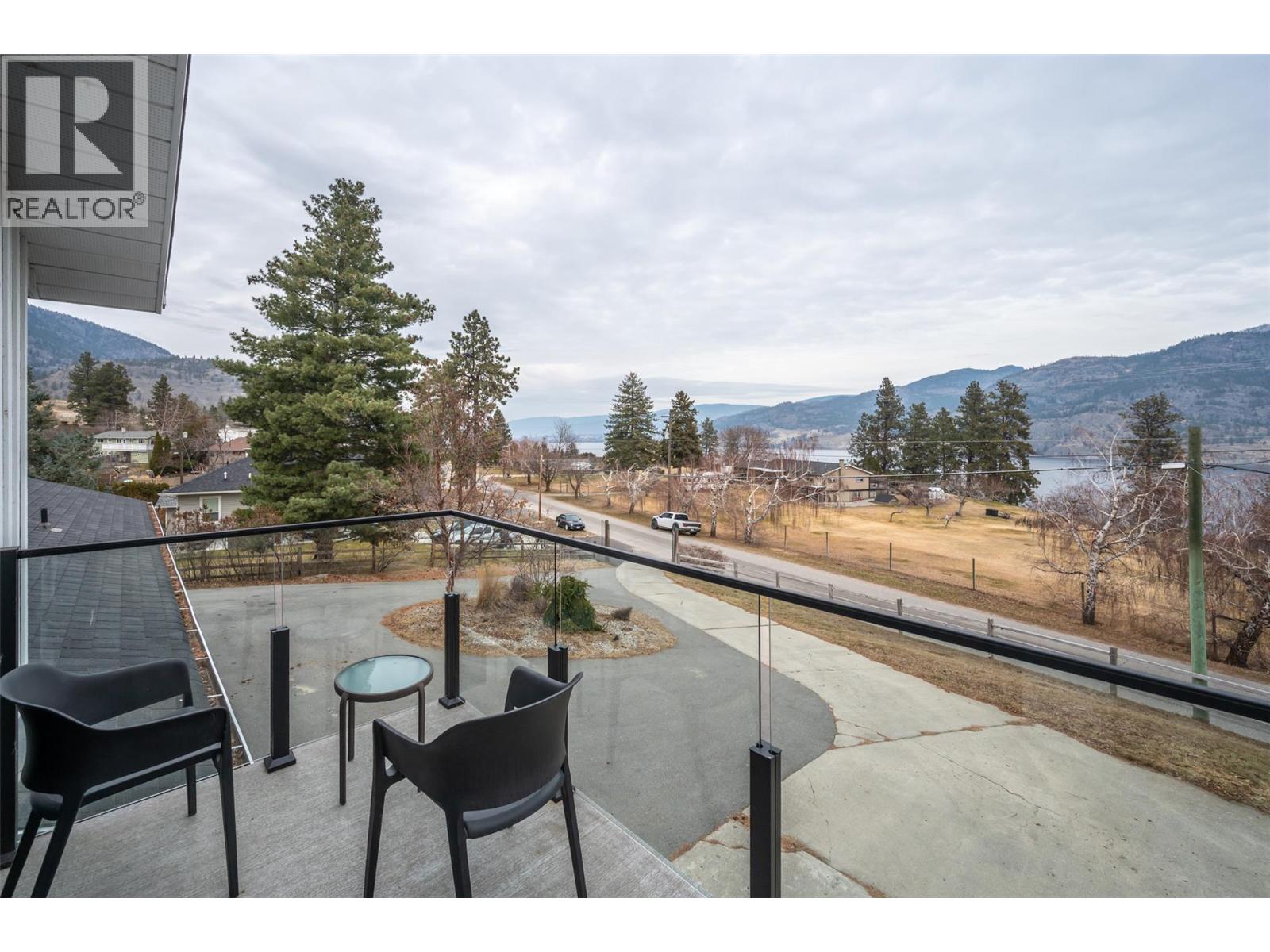 633 Pineview Drive, Kaleden