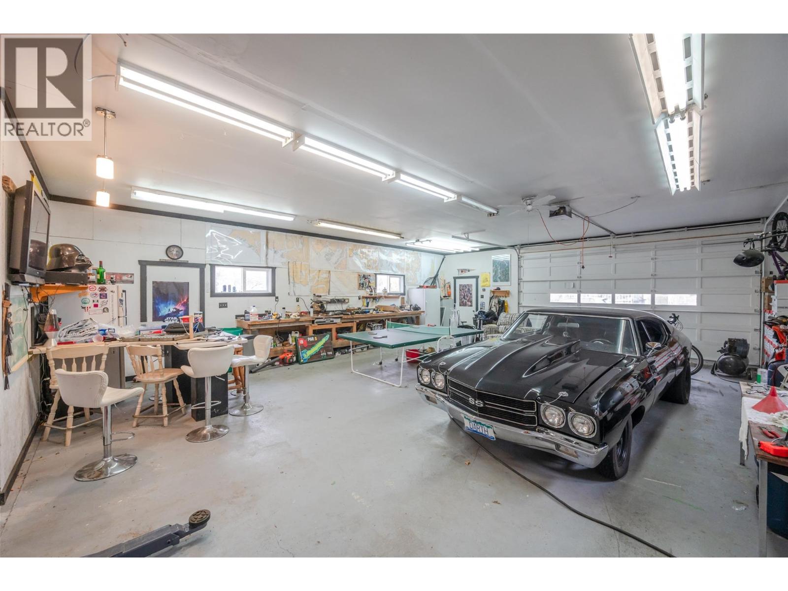 633 Pineview Drive, Kaleden