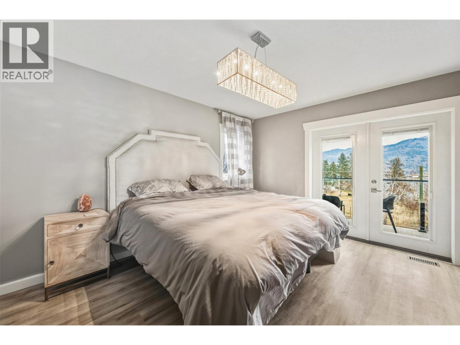 633 Pineview Drive, Kaleden