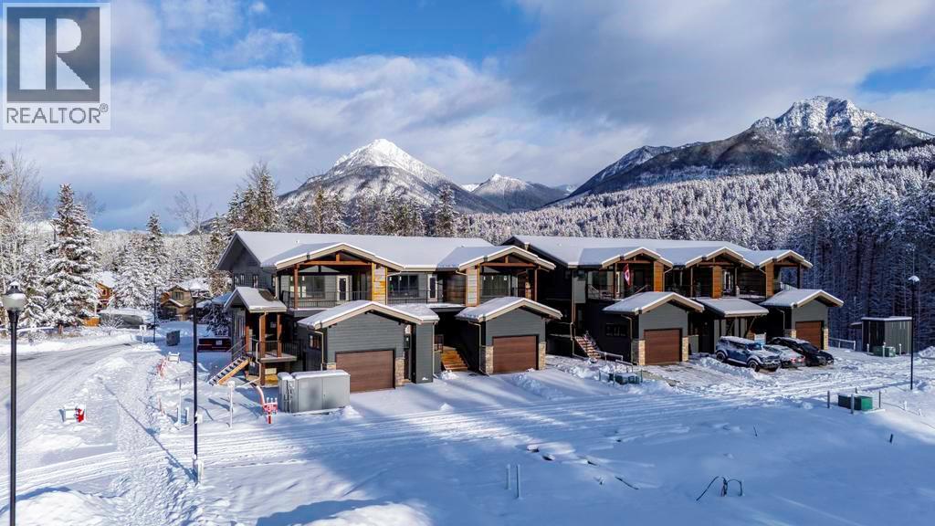 1444 Granite Drive Unit# 3 - Photo 4 of 46, Golden, British Columbia