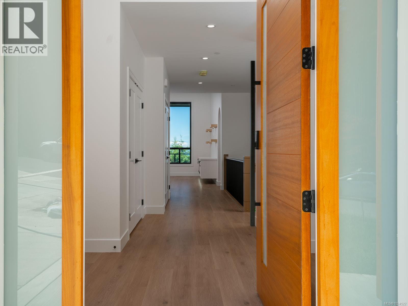 120 HAWK POINT RD - 11