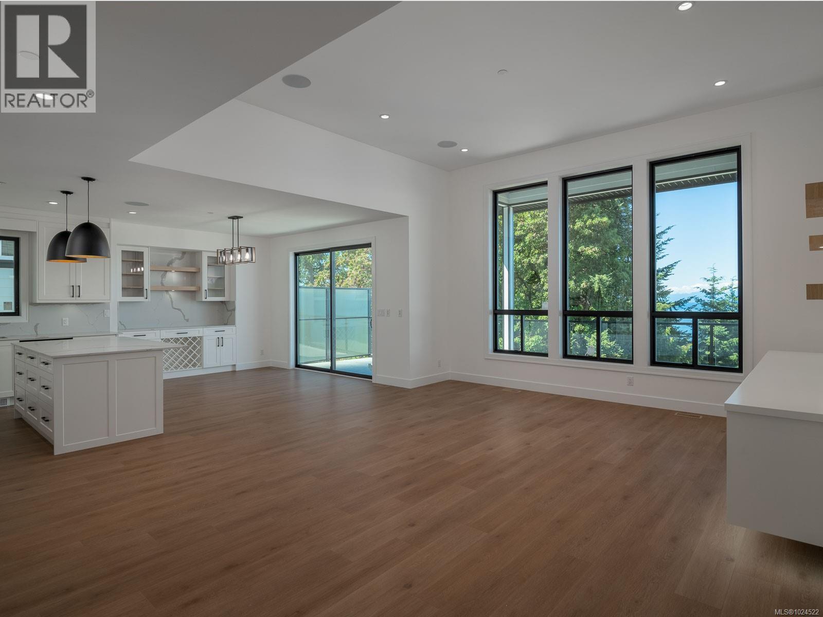 120 HAWK POINT RD - 13