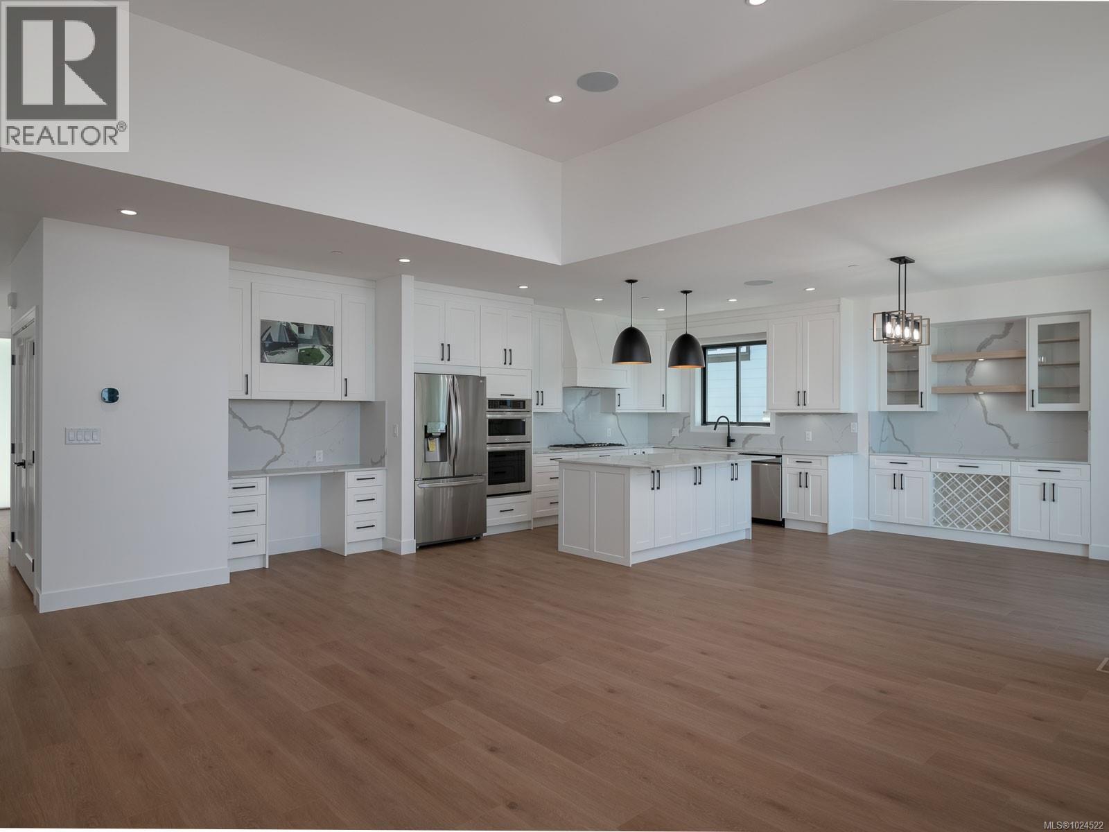 120 HAWK POINT RD - 17