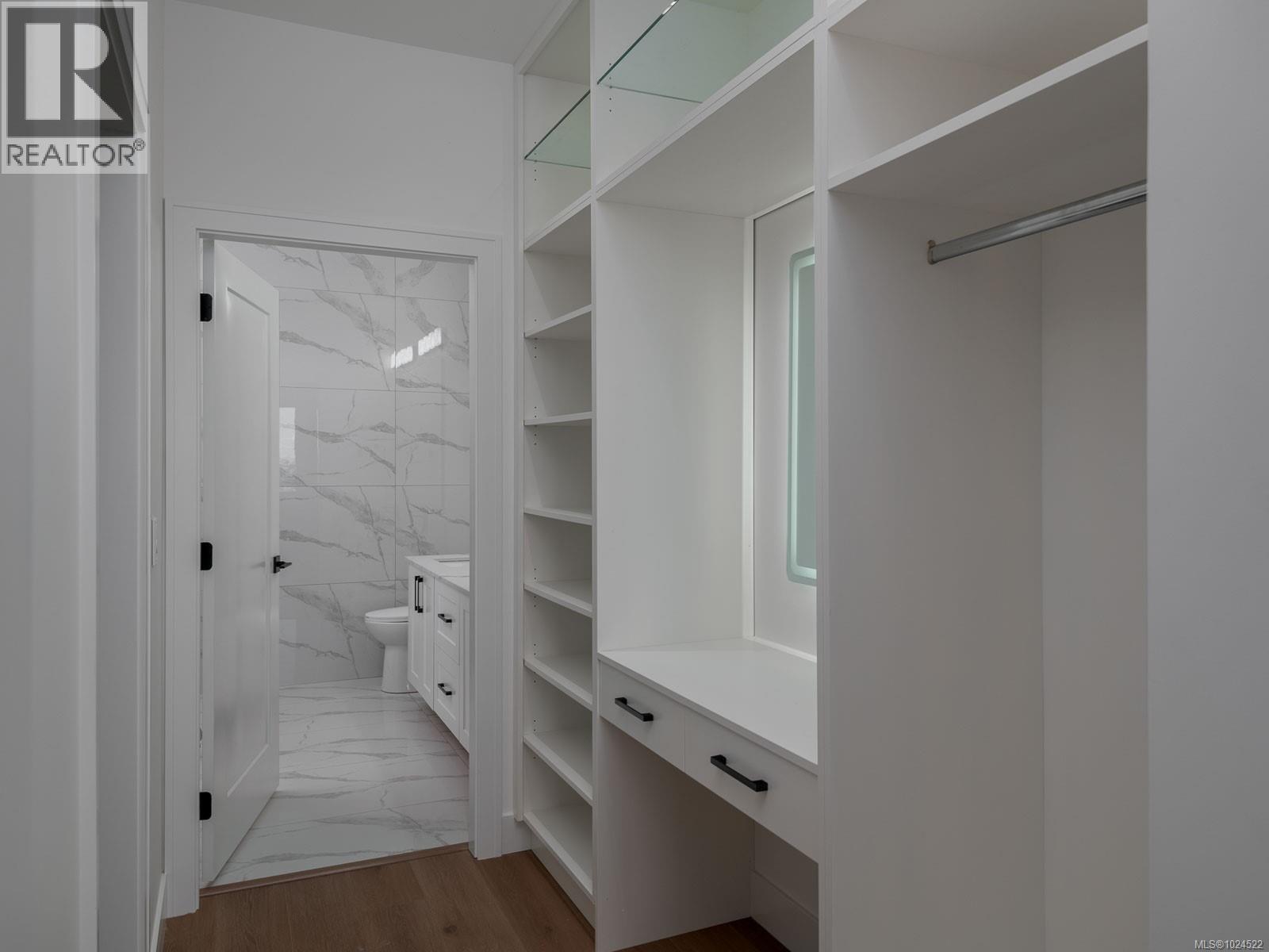 120 HAWK POINT RD - 27