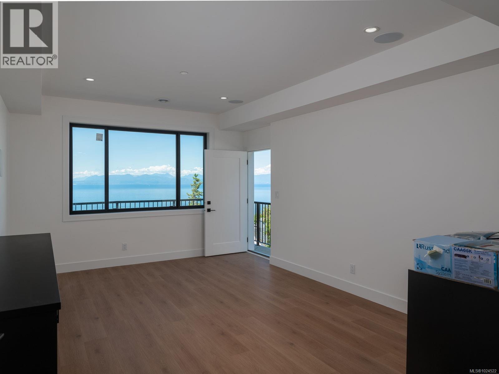 120 HAWK POINT RD - 37