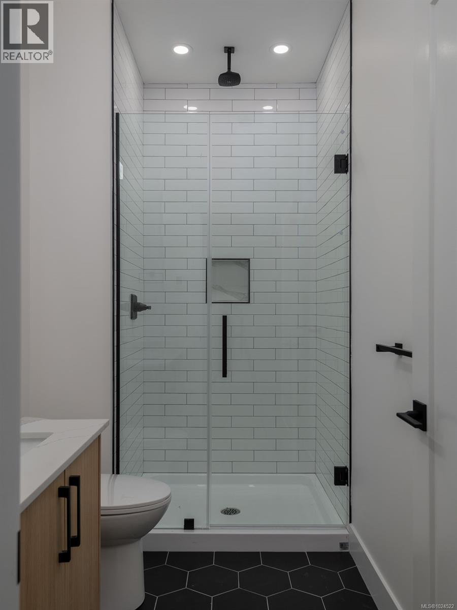 120 HAWK POINT RD - 41