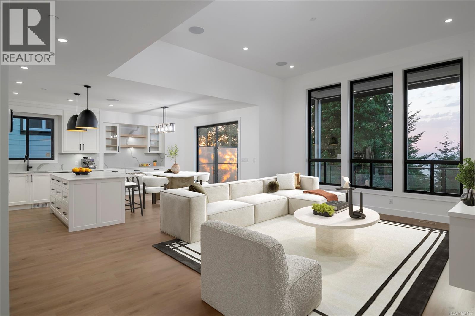 120 HAWK POINT RD - 70