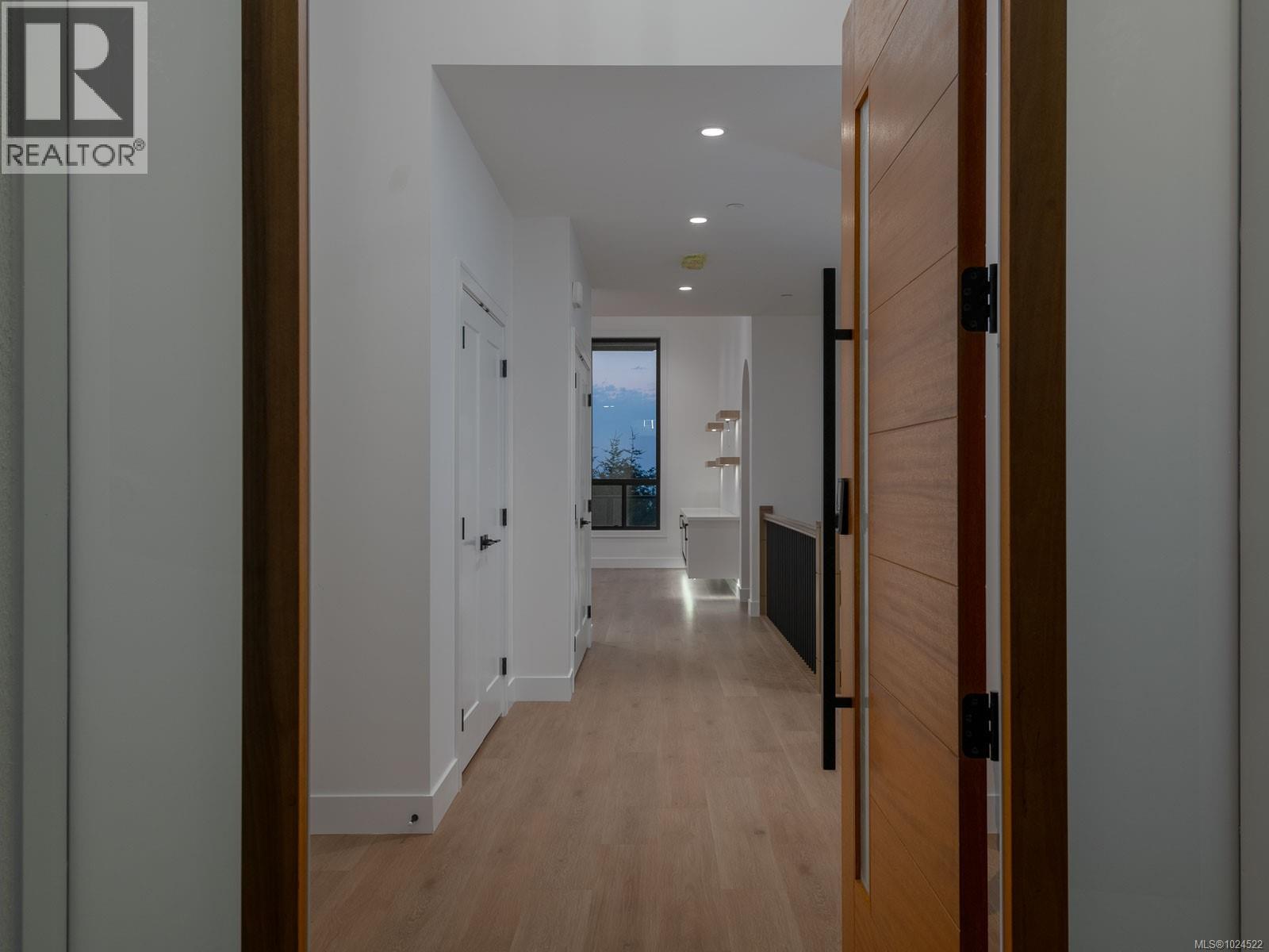 120 HAWK POINT RD - 88