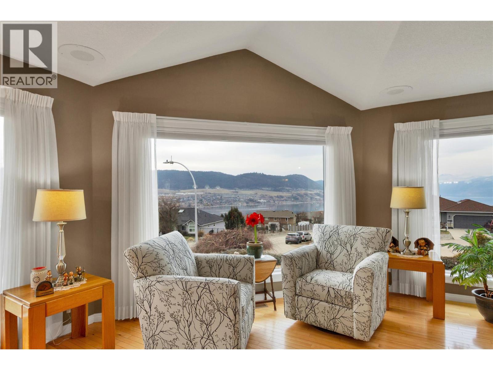  7020 Lakeridge Drive, Vernon