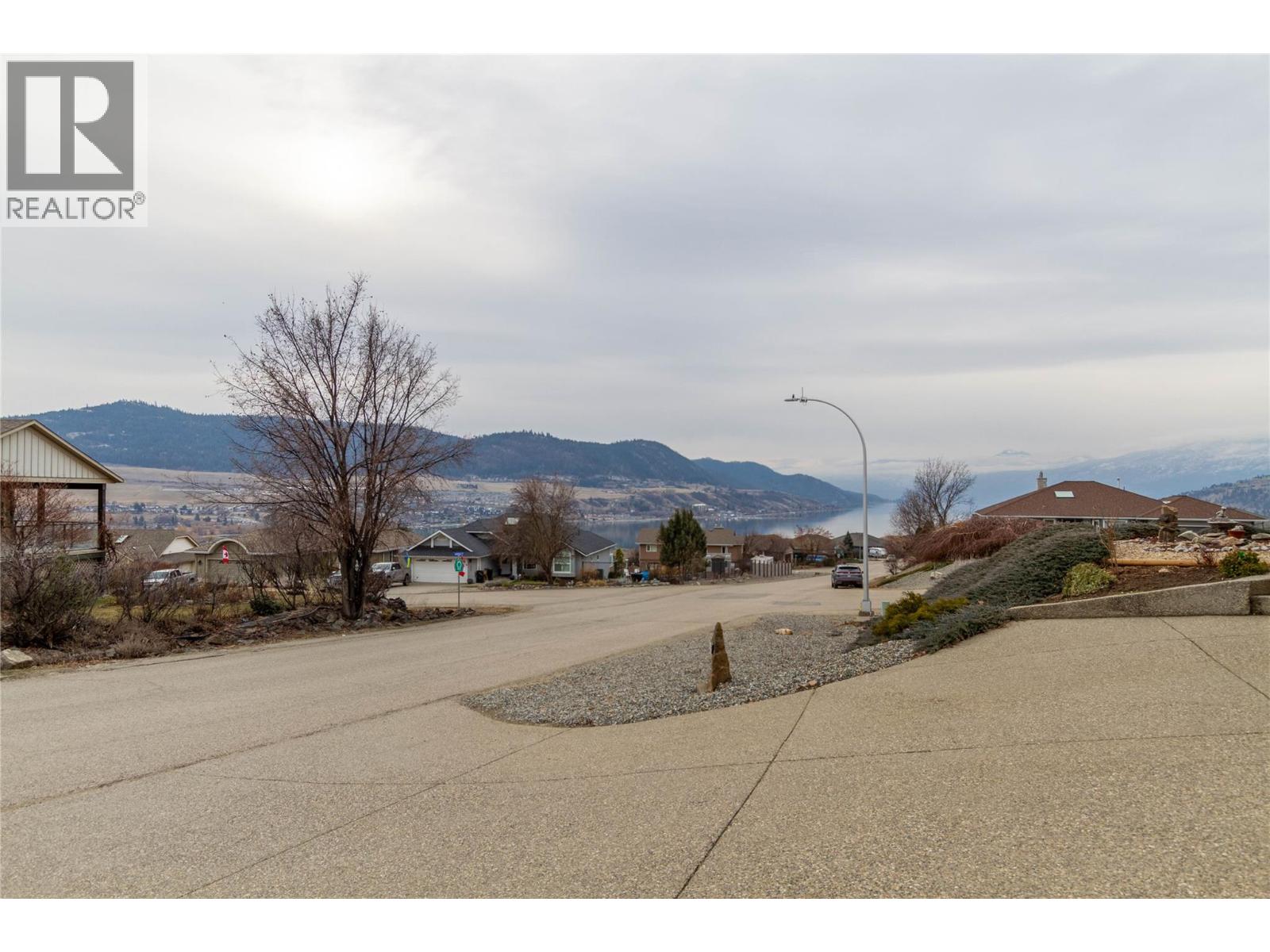  7020 Lakeridge Drive, Vernon