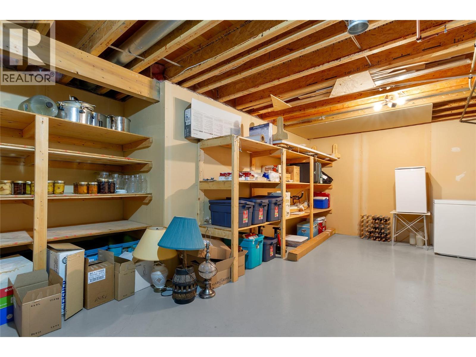  7020 Lakeridge Drive, Vernon