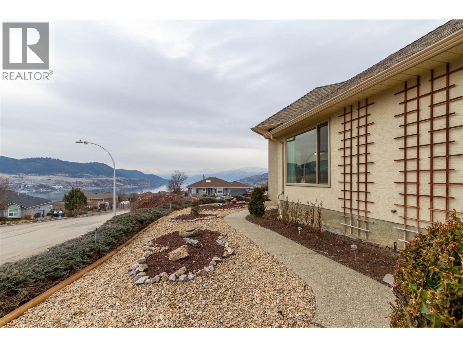  7020 Lakeridge Drive, Vernon