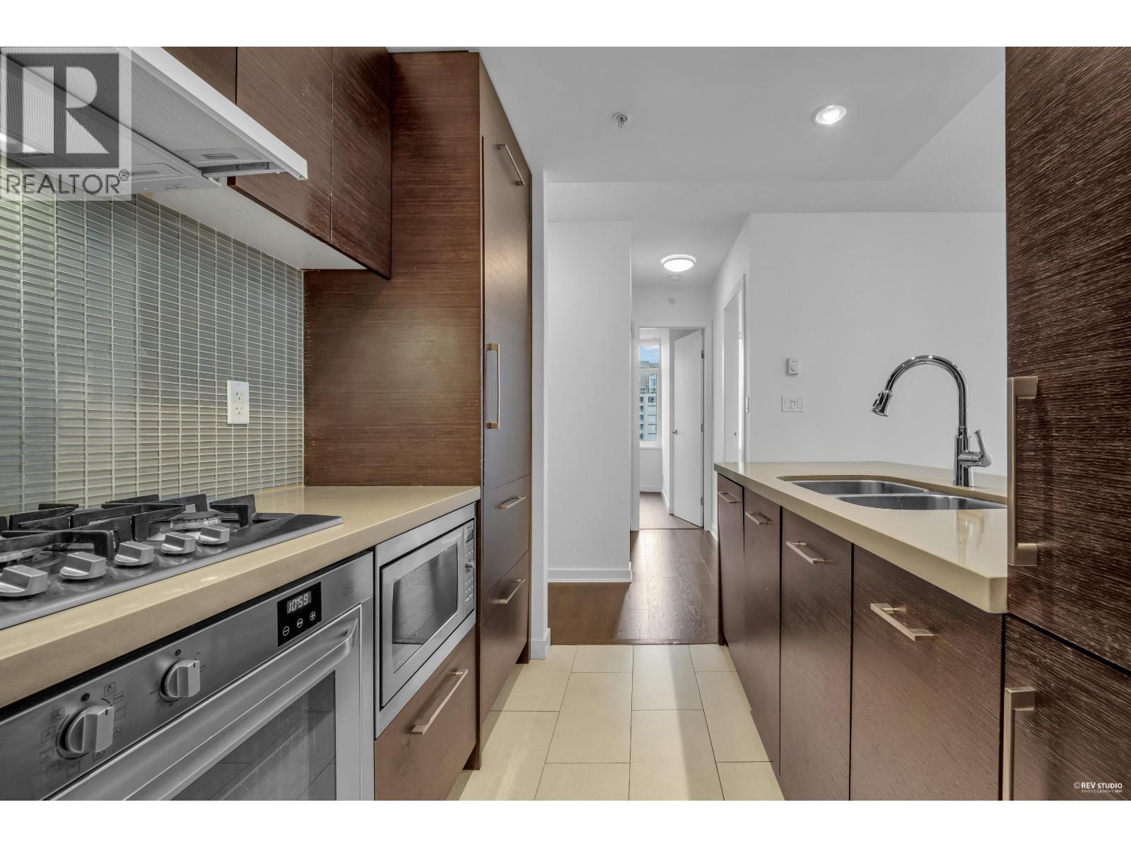 1002 833 HOMER STREET, Vancouver