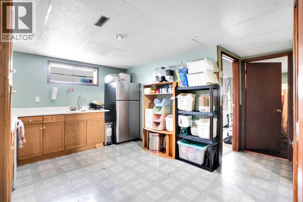 Single Family House Bi-level for Sale in  Whitworth Way NE Whitehorn Calgary 