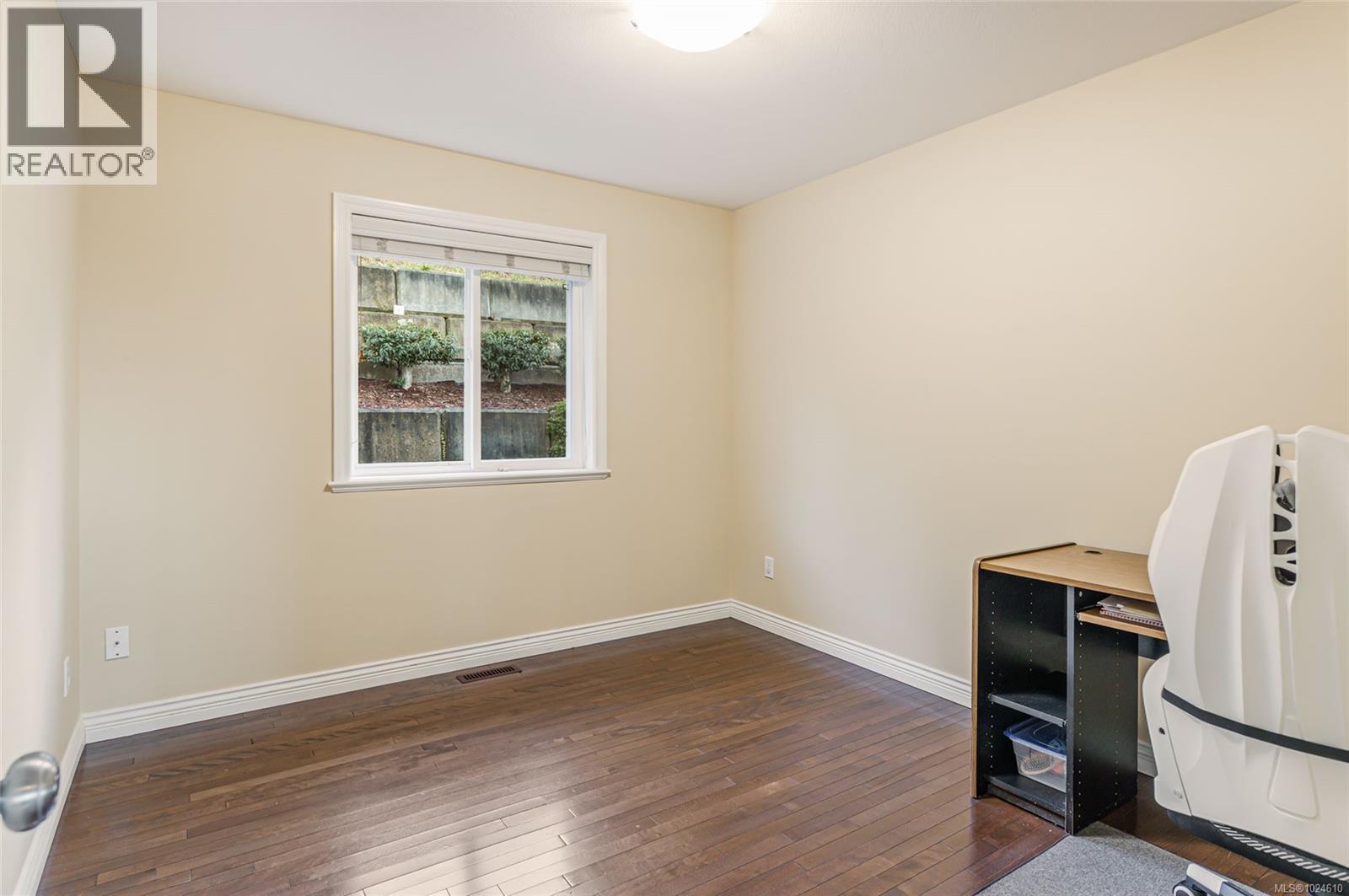 4299 Gulfview Dr, Nanaimo