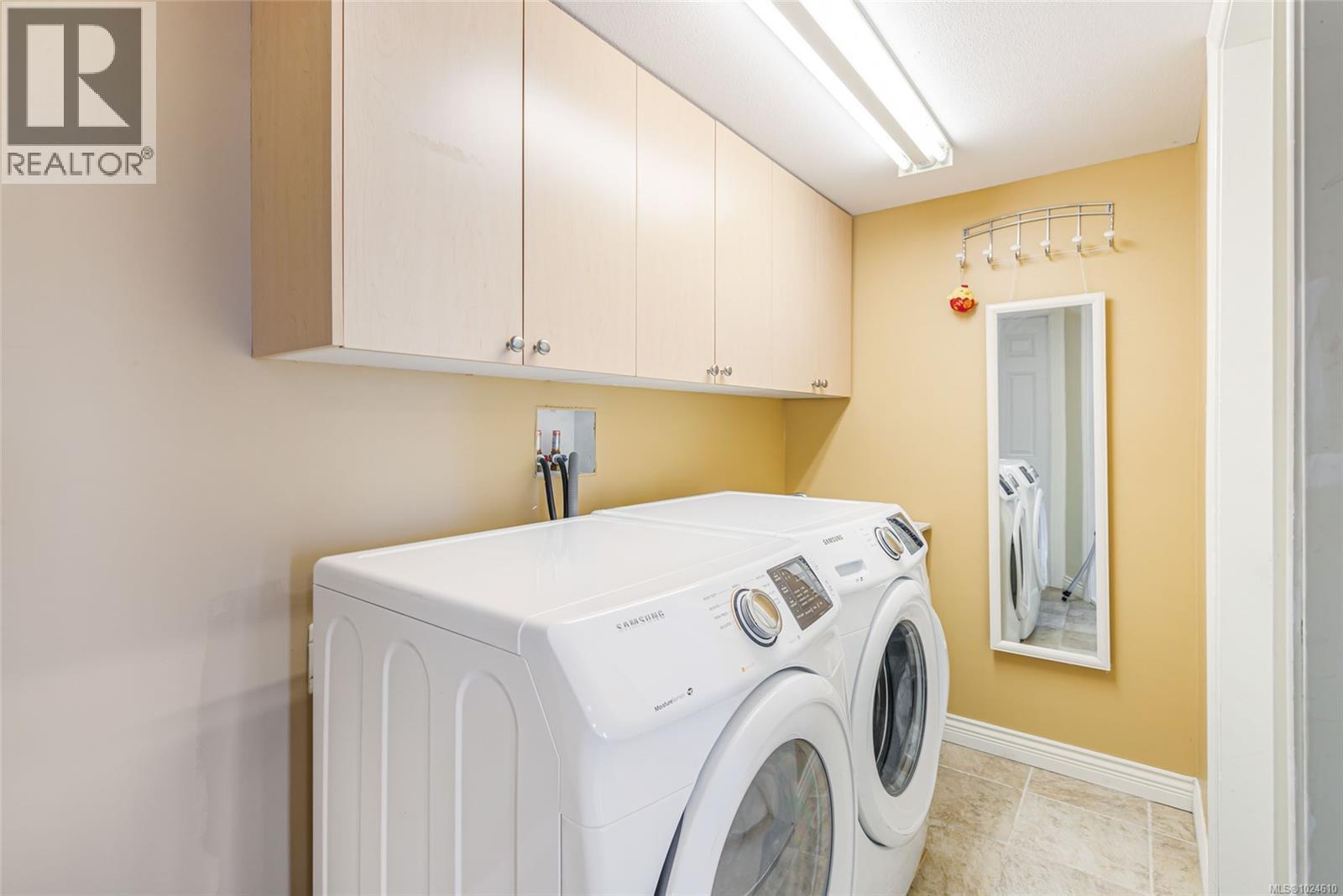 4299 Gulfview Dr, Nanaimo