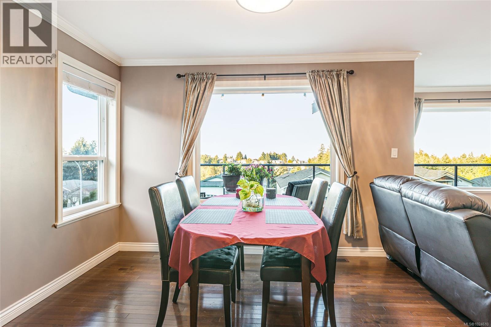 4299 Gulfview Dr, Nanaimo