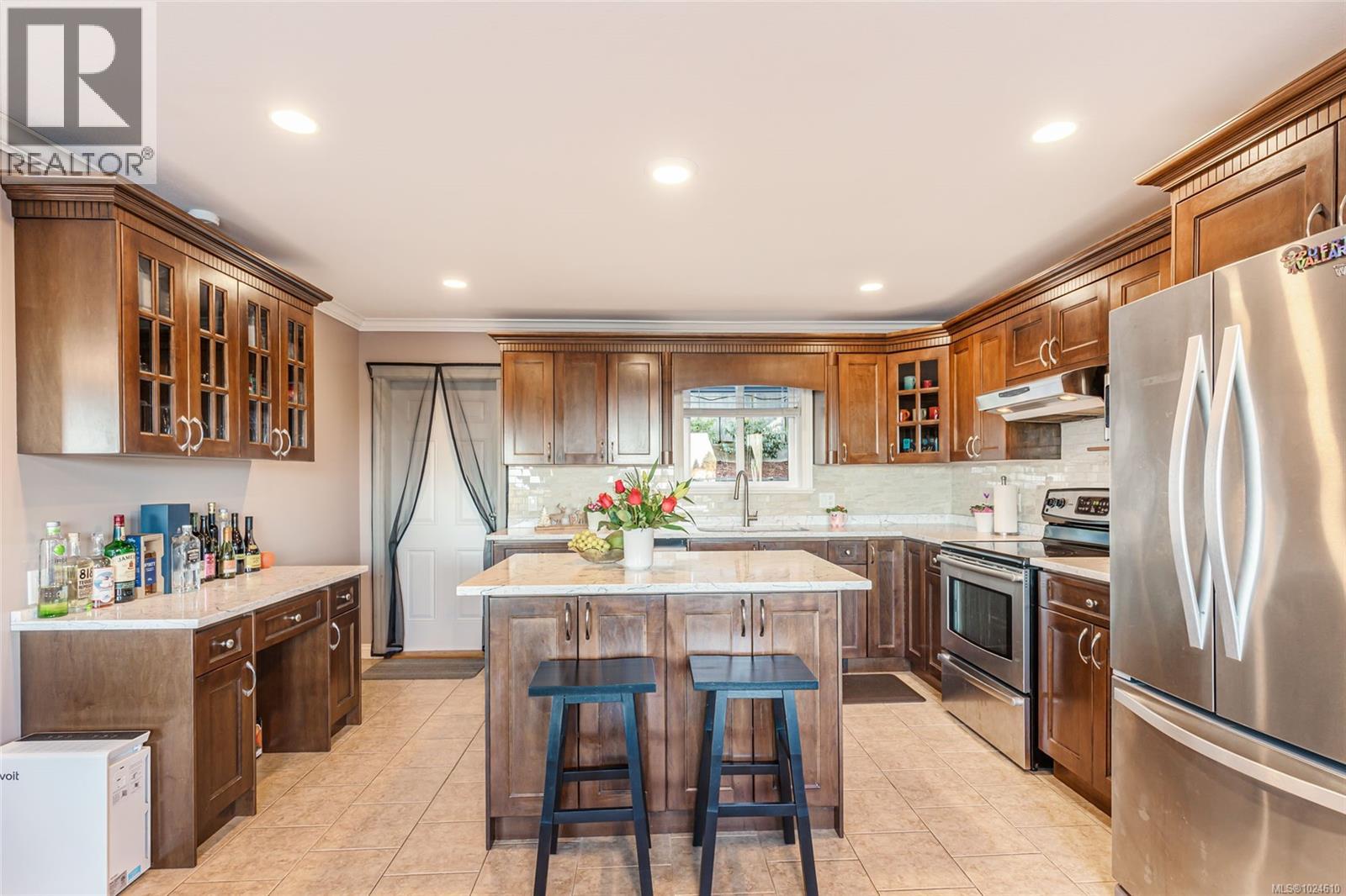 4299 Gulfview Dr, Nanaimo