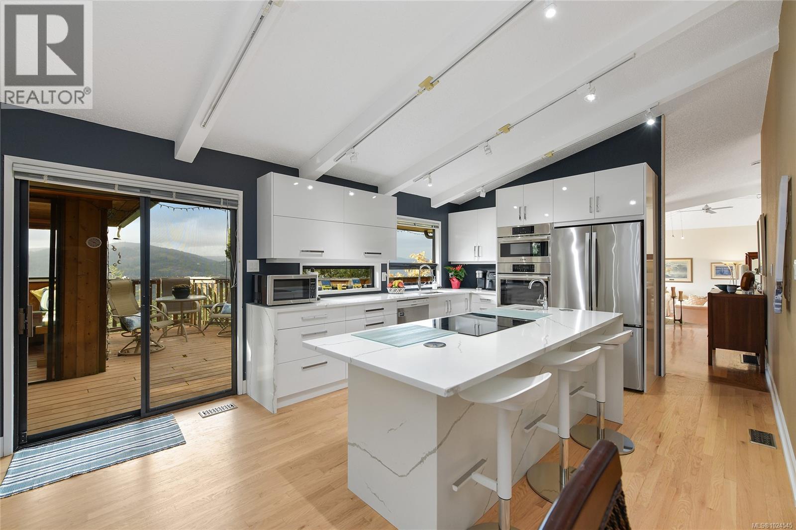 754 Walfred Rd, Langford