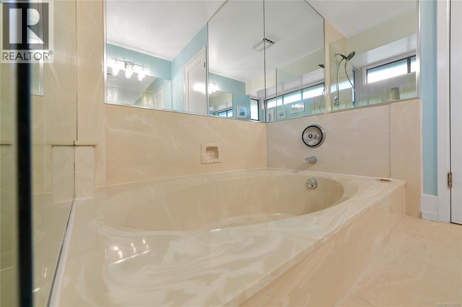 754 Walfred Rd, Langford